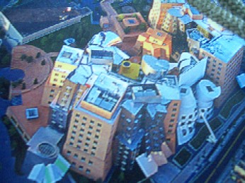 e0065380_2346456.jpg