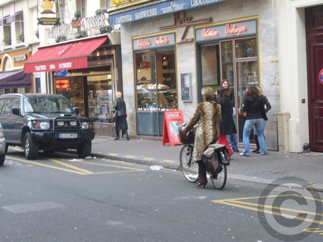 ■街角の自転車（パリ）_a0008105_19112843.jpg
