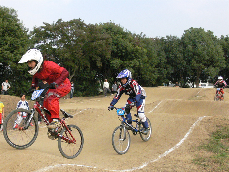 2006JBMXFジャパンシリーズファイナルVOL6決勝画像垂れ流し　（１）_b0065730_2145551.jpg