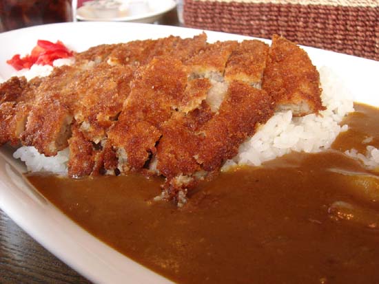 小禄アラジンでカツカレー_b0049152_17553757.jpg