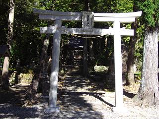 孤独に黙々と熊野古道を歩く ☆関西ひとり旅2☆_e0039787_2254111.jpg