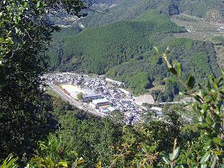孤独に黙々と熊野古道を歩く ☆関西ひとり旅2☆_e0039787_2331377.jpg