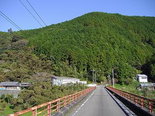 孤独に黙々と熊野古道を歩く ☆関西ひとり旅2☆_e0039787_055291.jpg