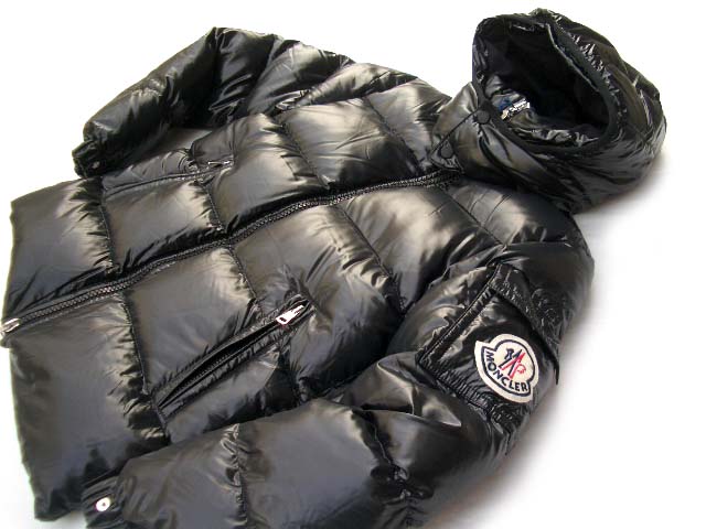 モンクレール ヒマラヤ/himalaya サイズT2 緊急入荷_f0051306_19374842.jpg