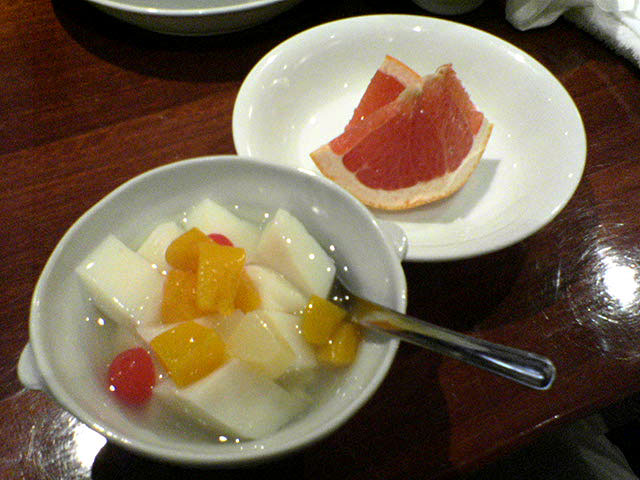 銀座芝蘭 汁なし坦々麺_a0016730_14504486.jpg