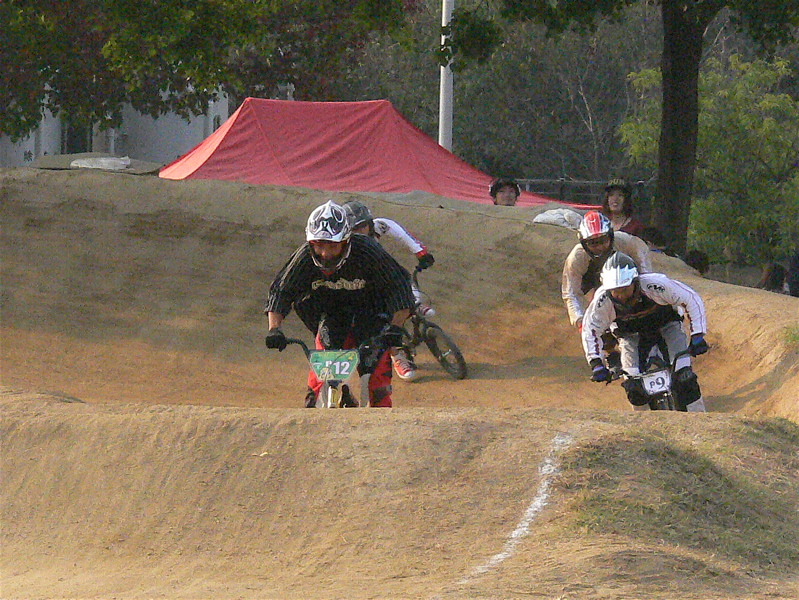 プロジェクト１６VOL69 JBMXF ジャパンシリーズ 最終戦大阪PITBIKE レース_b0065730_11243838.jpg