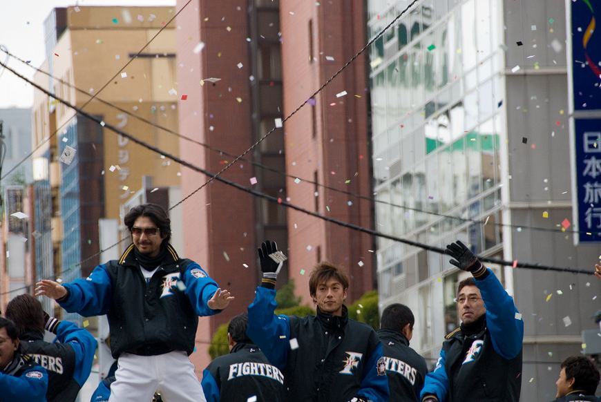 日本ハムファイターズ優勝パレード_c0051132_19523779.jpg