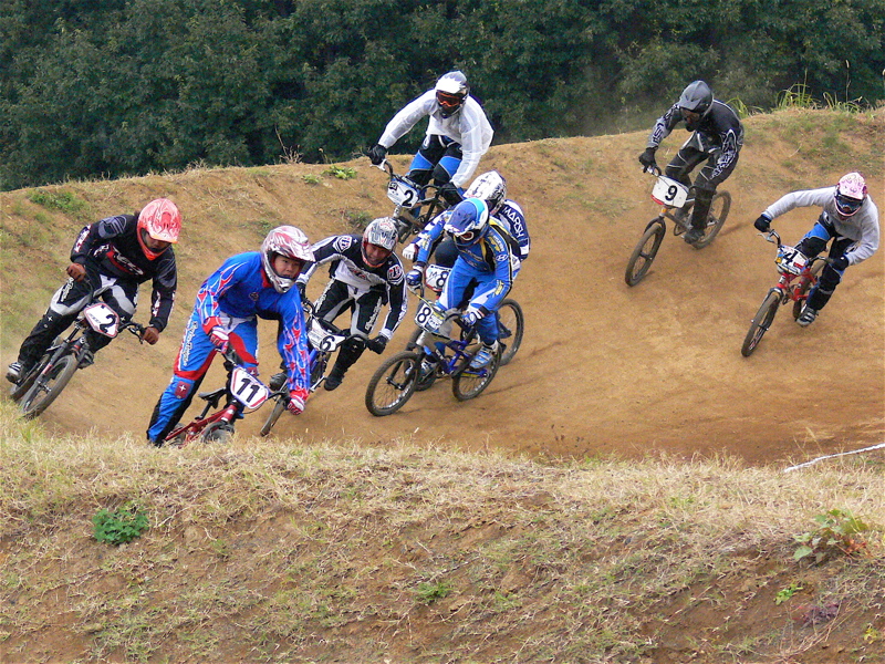 JOSF11月緑山定期戦VOL1 BMXエリートクラス予選〜決勝画像垂れ流し(世界最速情報?)_b0065730_19232838.jpg