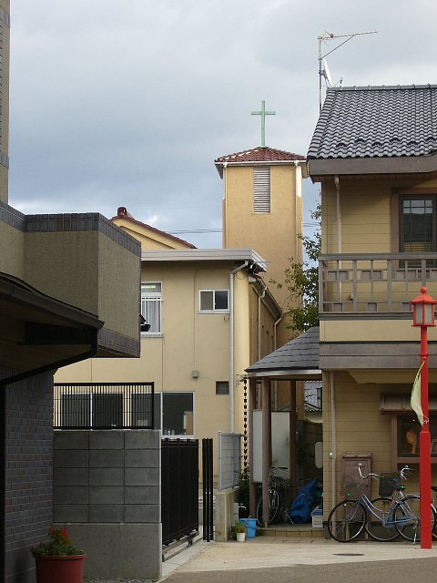 日本基督教団　彦根教会_c0094541_16273256.jpg