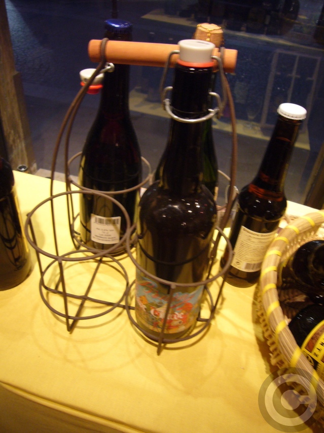 【La cave a bulles】【ビール】ビール専門販売店(パリ)_a0014299_20115579.jpg