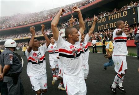 Sao Paulo FC_e0039513_1131498.jpg