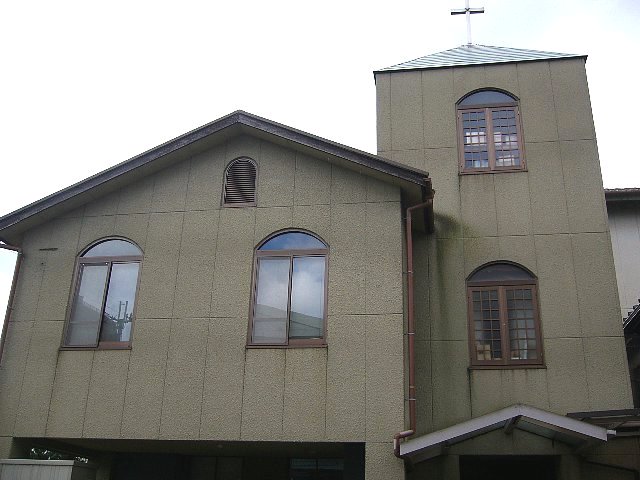 滋賀の日本基督教団 草津教会_c0094541_14284765.jpg