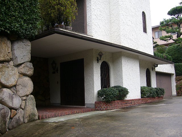 神戸御影の小寺家三男邸_c0094541_13402750.jpg