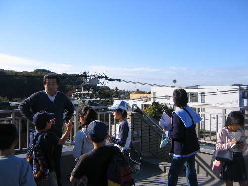 まちあるきをしよう。3年生その2._f0045052_1453315.jpg