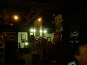 d0038319_114496.gif