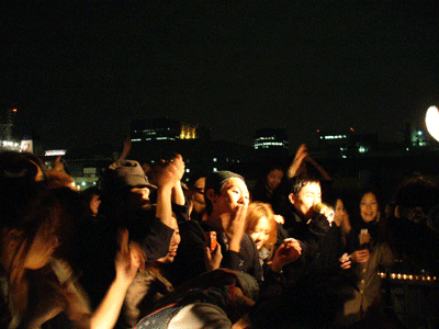 ■GOOD PARTYレポ③_f0103147_344215.gif