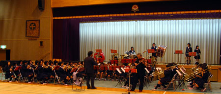 福山市内の2つの小学校♪_a0047200_1034957.jpg