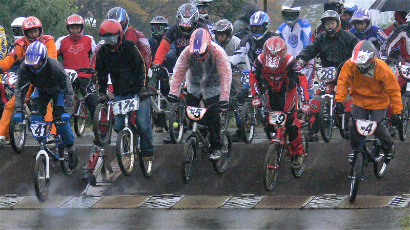 JOSF１１月緑山定期戦VOL7 BMXミドル〜マスターズクラス決勝画像垂れ流し_b0065730_23265039.jpg