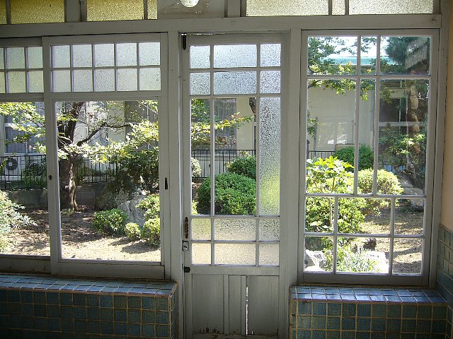 滋賀県蒲生郡の安土町郷土館_c0094541_13451776.jpg