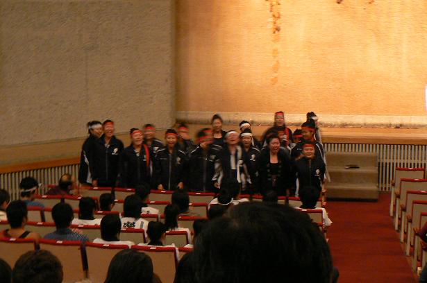d0094157_1245536.jpg