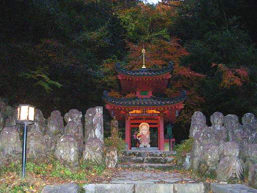 京都迷鳩案内 14　 嵯峨野　愛宕念仏寺ー紅葉_a0016177_6425796.jpg