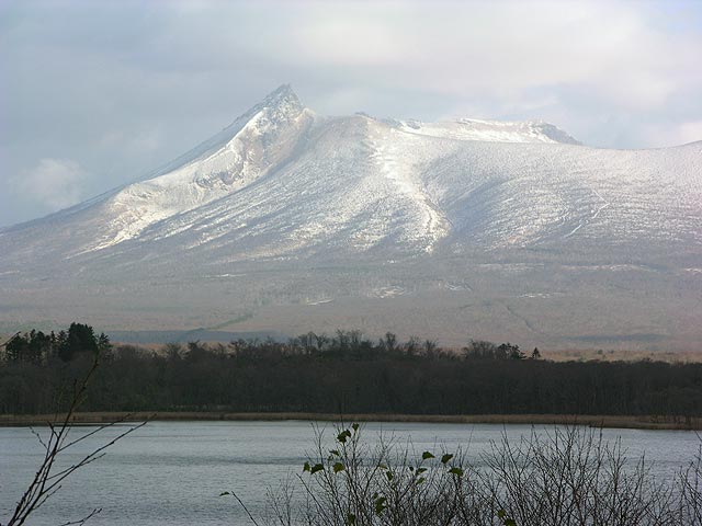 駒ヶ岳冠雪_f0109977_1818203.jpg