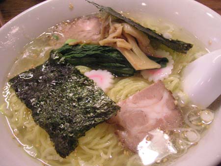 からから亭の塩ラーメン_f0053279_13192930.jpg