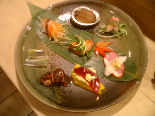 ■VICHY CATALAN BARで食も楽しむ！_d0091909_18103412.jpg