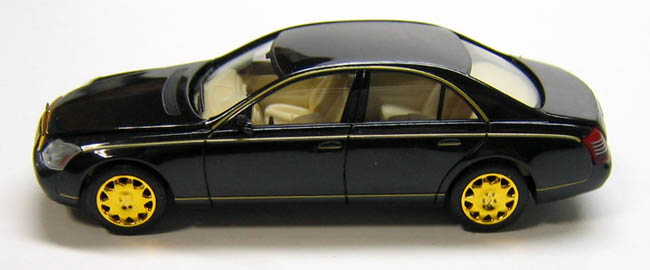 1/87 MAYBACH 57_c0057589_22295290.jpg