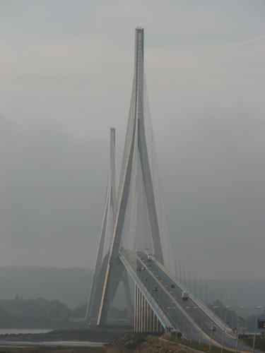 オンフルール _e0040345_1431377.jpg