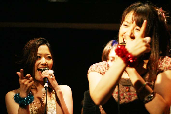 ライブ 『あにまーとないとvol.1』レポその2_a0087471_11145320.jpg