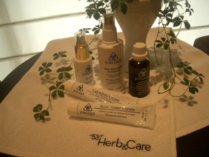 Herb&Care（ハーブアンドケア）とは_d0079577_2184239.jpg