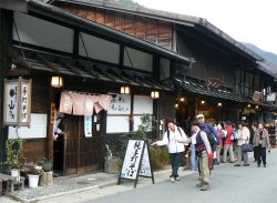 中山道シリーズ・藪原宿から奈良井宿へ_f0019247_1661341.jpg