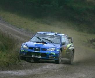 Ｐ.ソルベルグ激走／ＷＲＣ・ラリーＧＢ・レグ１_b0077271_1025467.jpg