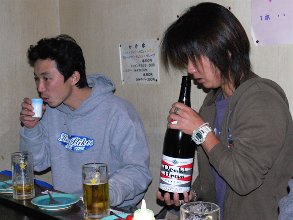 2006 I LOVE BMX大”暴”年会(ゲロゲロ大作戦:電気ブラン試飲会)_b0065730_18104380.jpg