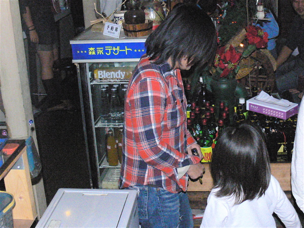2006 I LOVE BMX大”暴”年会(ゲロゲロ大作戦:電気ブラン試飲会)_b0065730_1984455.jpg
