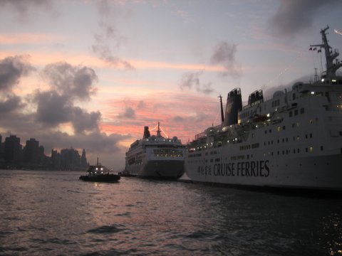 e0018143_0305330.jpg
