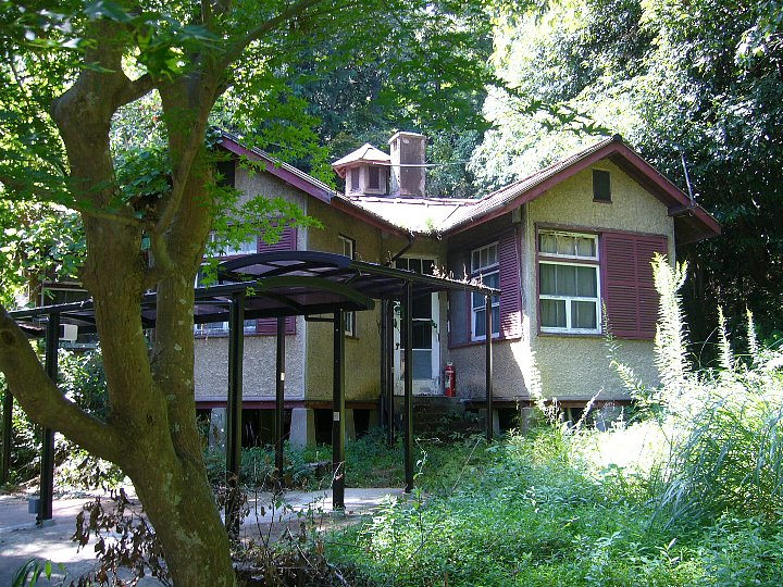 近江八幡のヴォーリズ記念病院・希望館_c0094541_13454439.jpg