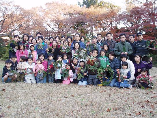 クリスマスリース作りイベント開催します☆_b0049307_23281052.jpg