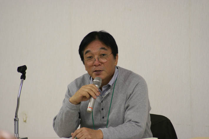 【シリーズ・「団塊サミットin丹沢」】第3回（第2分科会から）_c0014967_8364242.jpg
