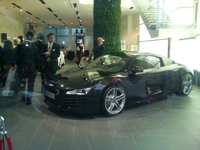 Audi R8_e0103686_7404573.jpg