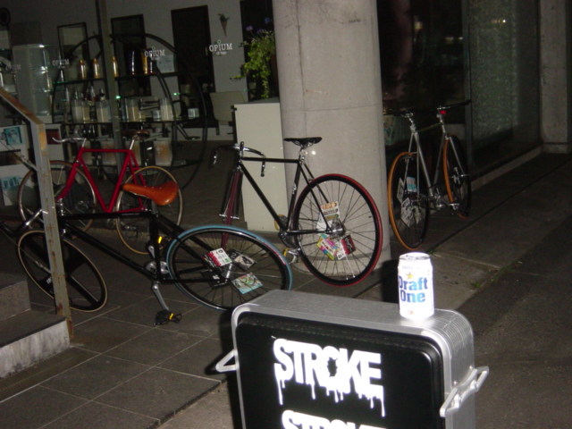 F.G.A STROKE Tシャツ _d0101000_1604371.jpg