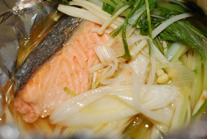 生鮭のホイル焼き 簡単で美味いんです 魚屋三代目日記