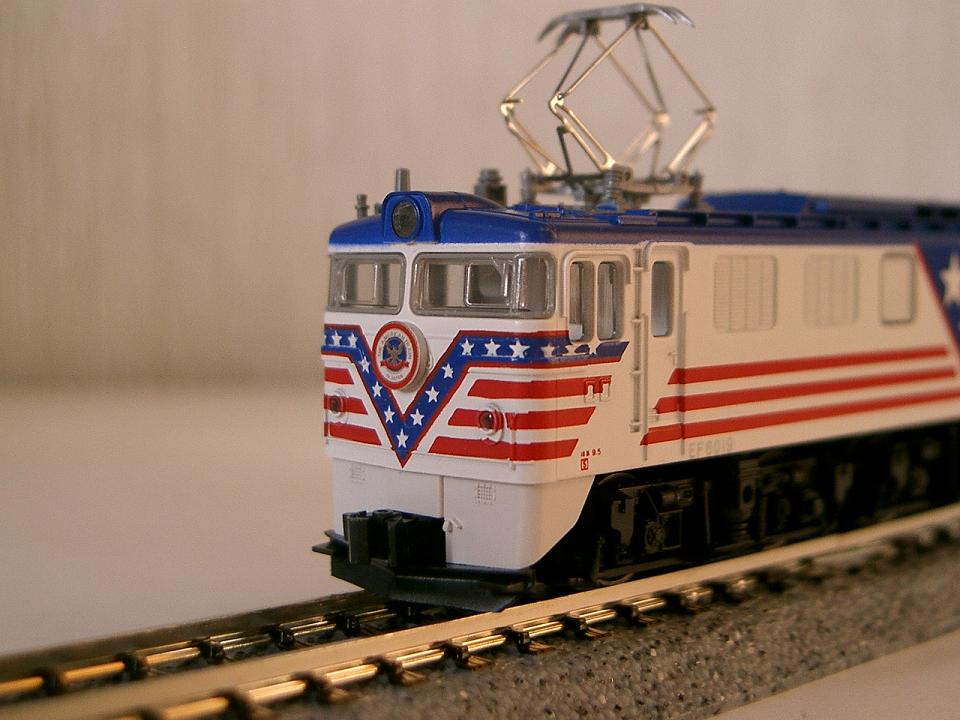 宮沢模型・EF60+50系 アメリカントレイン。 マイクロエース50系