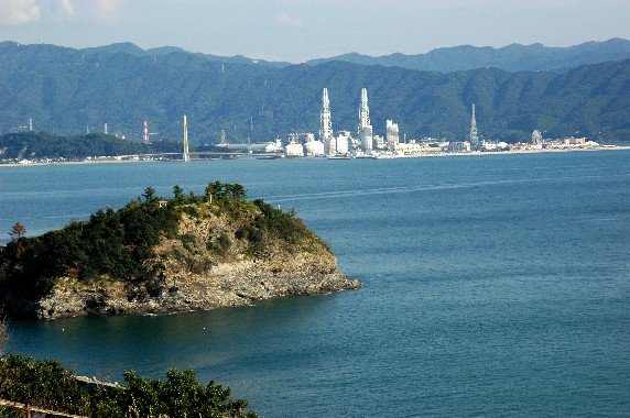 　　１９年前の雑賀崎の灯台　　２０２５-０６-１9　００：００_b0093754_0253155.jpg