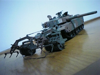 タミヤ・陸上自衛隊90式戦車マインローラ : 燃やせないごみ研究所