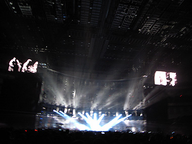 U2日本公演の写真 その2（いまさらだけど）_a0020777_19505318.jpg