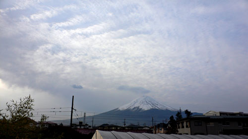 ここのトコロ　下界は午後雨です。_a0008934_22524313.jpg