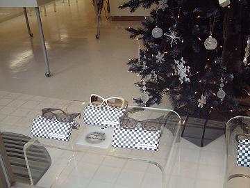 rekettでクリスマスディスプレーしたお店のご紹介です~♥_f0029571_17375329.jpg