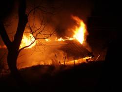 火事_e0015223_22401267.jpg